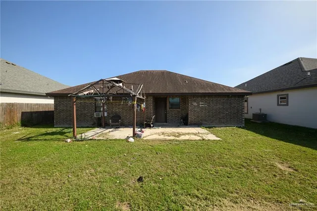 $224,900 | 2214 South Christian Circle, Harlingen, TX 78550