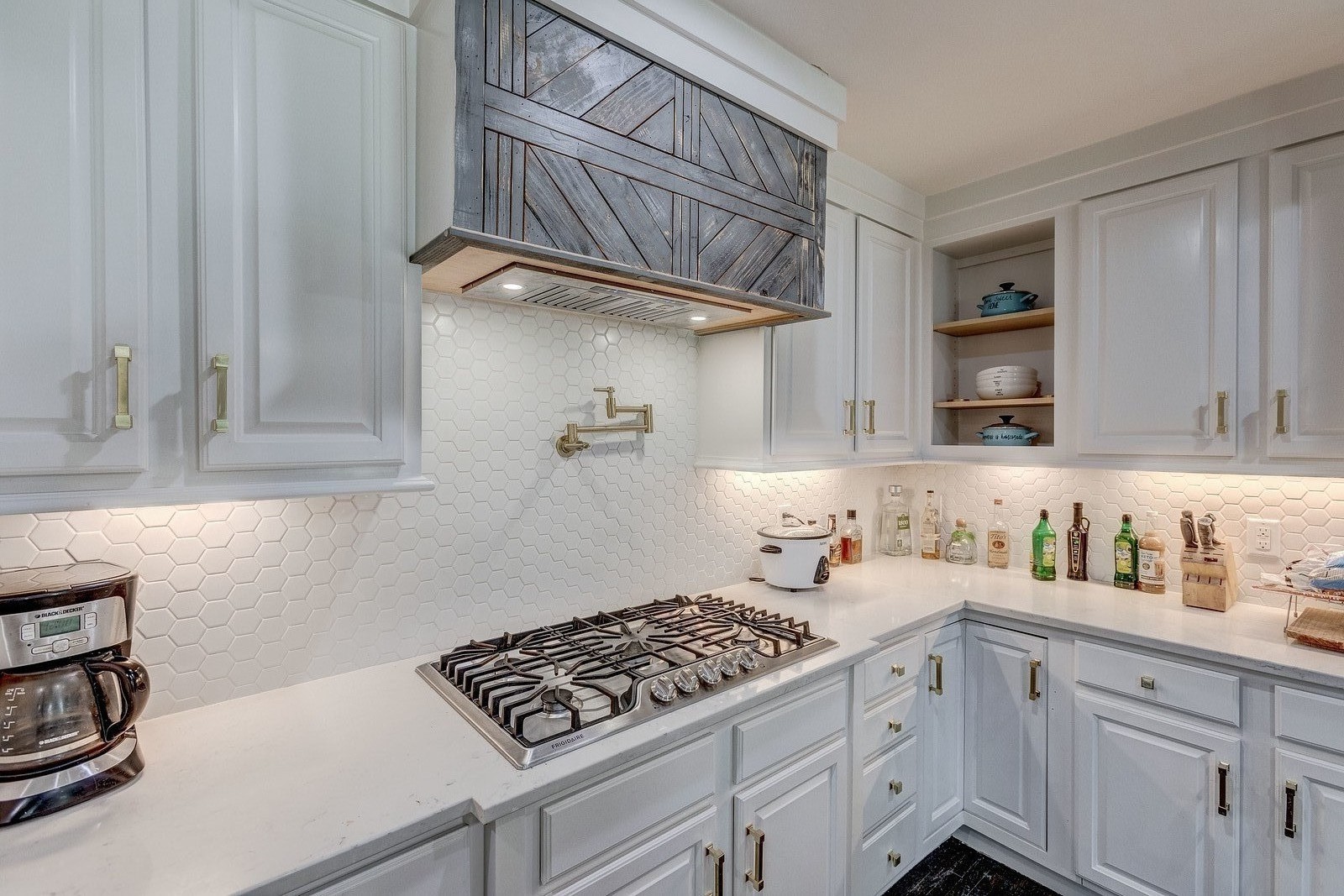490 Rural Hill Road Nashville, TN 37217 - Photo 17 of 36 a kitchen with sink cabinets and stove