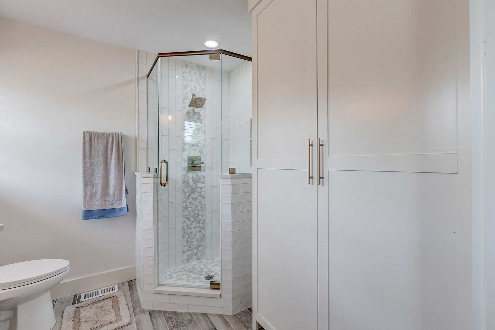 490 Rural Hill Road Nashville, TN 37217 - Photo 26 of 36 a bathroom with a shower and a toilet