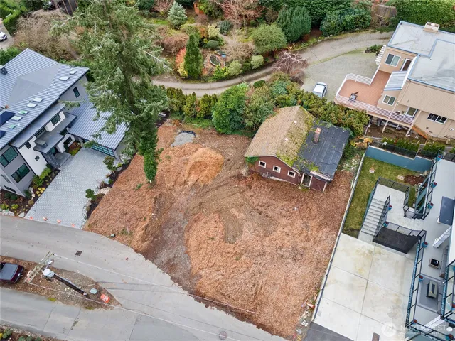 $1,300,000 | 8329 Northeast Juanita Drive, Kirkland, WA 98034