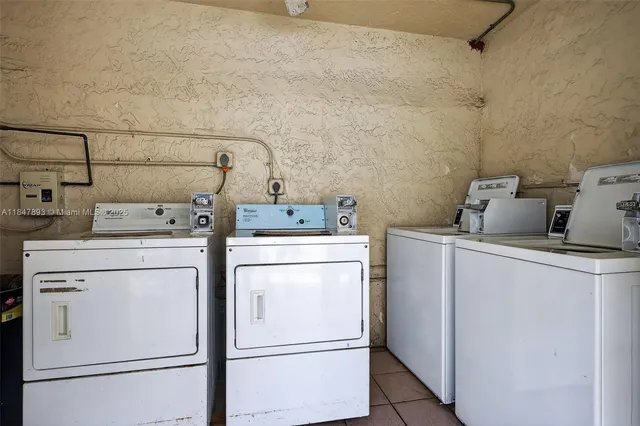 $299,000 | 1245 West Avenue, Unit 401, Miami Beach, FL 33139