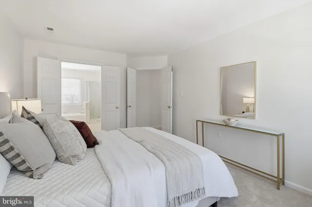 $969,000 | 13566 Cobra Drive, Herndon, VA 20171