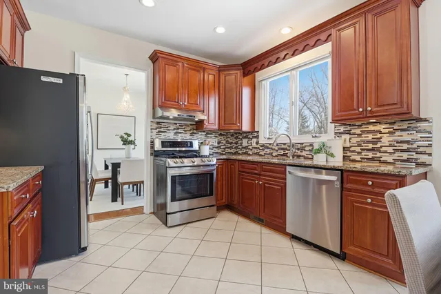 $969,000 | 13566 Cobra Drive, Herndon, VA 20171