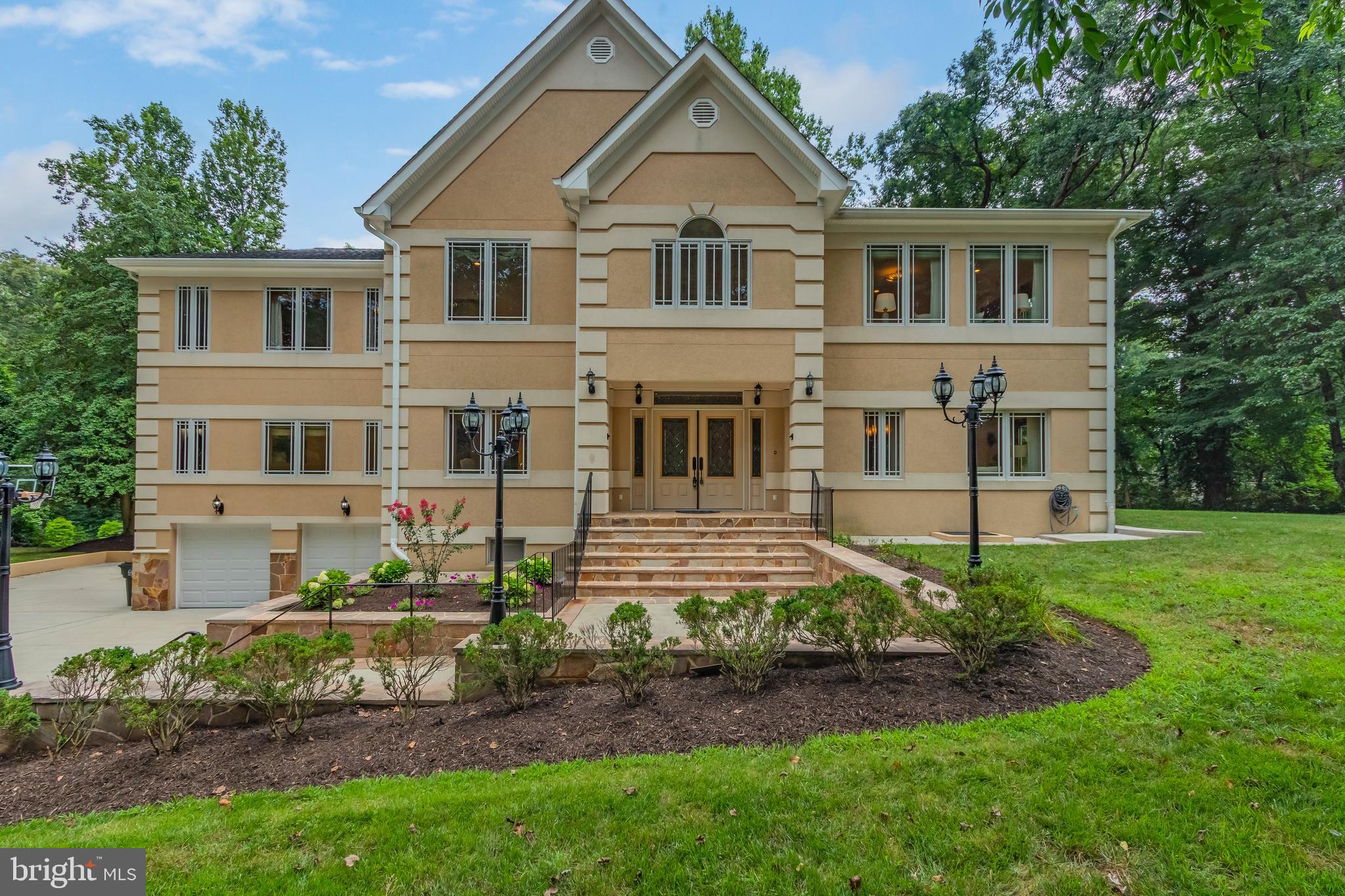 1113 Swinks Mill Road McLean, VA 22102 - Photo 1 of 66 Gallery Image 1