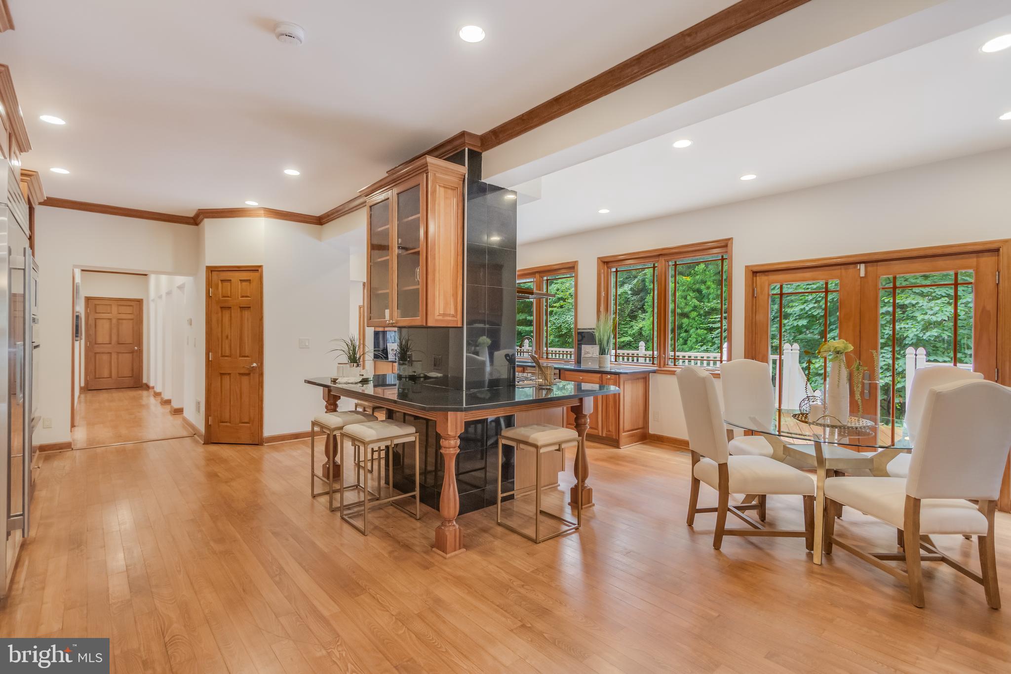 1113 Swinks Mill Road McLean, VA 22102 - Photo 5 of 66 Gallery Image 5