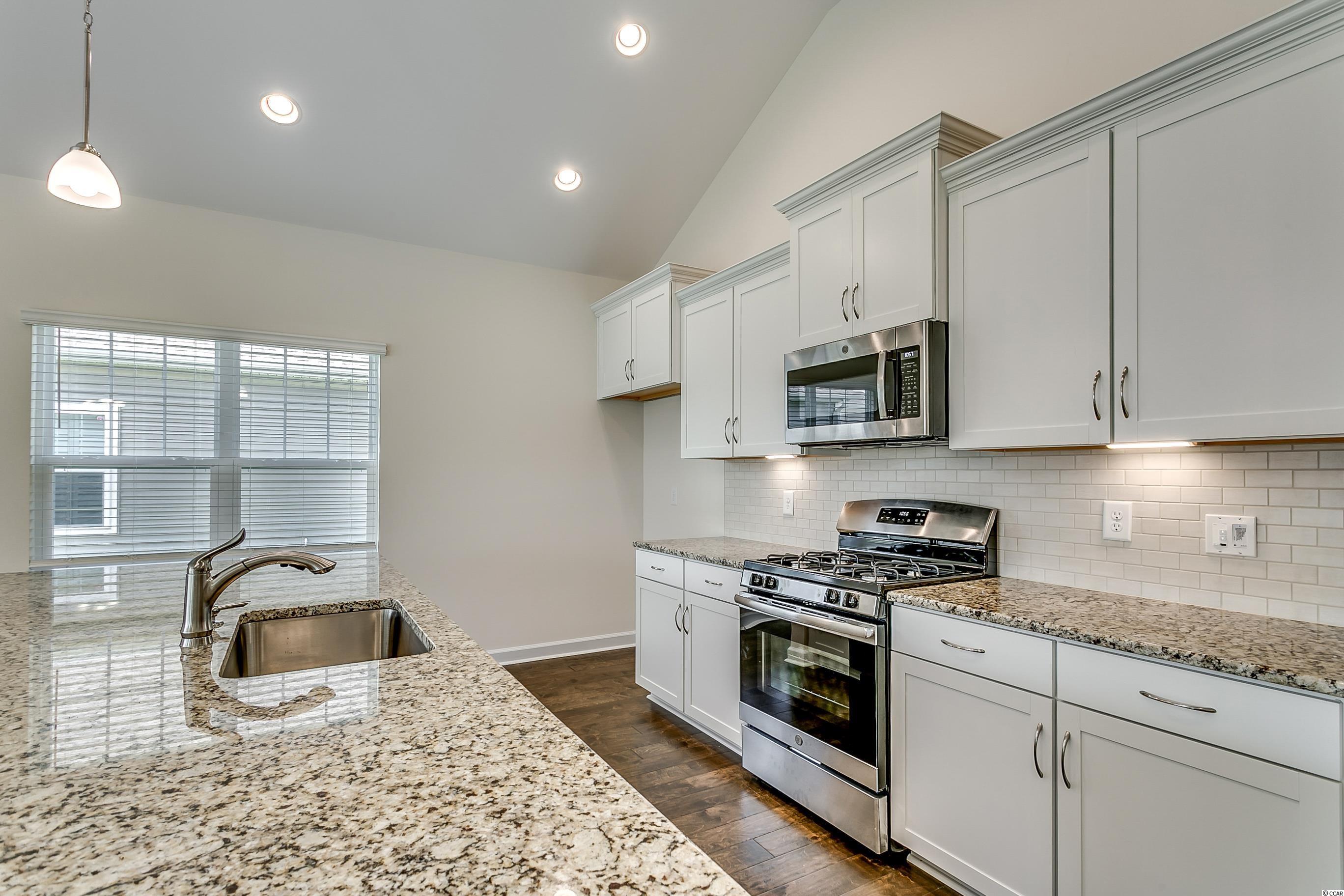 580 Canborough Lane Murrells Inlet, SC 29576 - Photo 21 of 33 Gallery Image 21