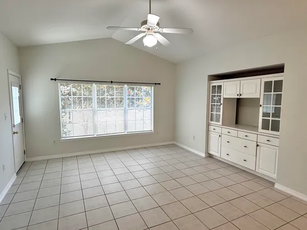 $1,950 | 1501 Partin Drive North, Unit 259, Niceville, FL 32578