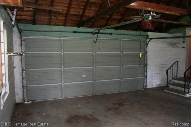 527 West Livingston Road Highland, MI 48357 - Photo 17 of 18 Garage