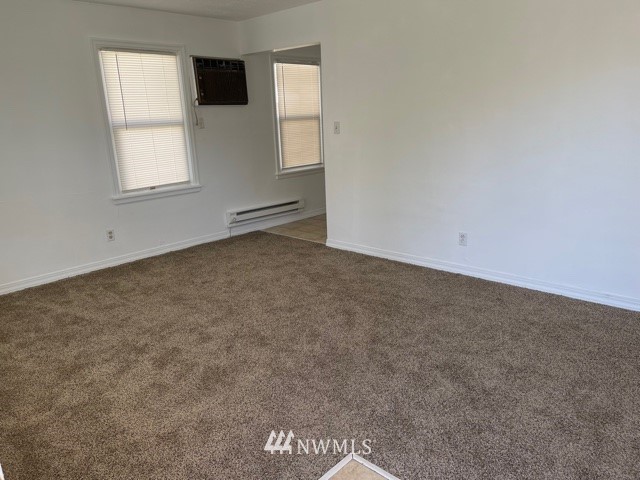 216 Statter Road Ephrata, WA 98823 - Photo 6 of 12 an empty room with windows