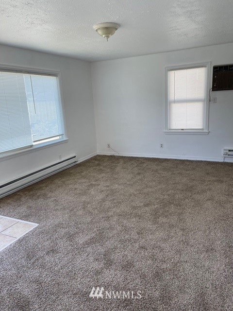 216 Statter Road Ephrata, WA 98823 - Photo 7 of 12 an empty room with windows
