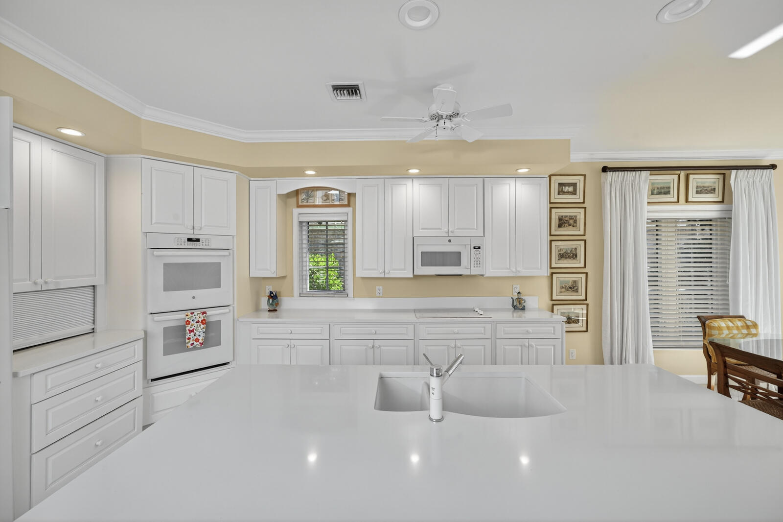 625 Riomar Drive Vero Beach, FL 32963 - Photo 24 of 54 625 Riomar Dr (25 of 55)