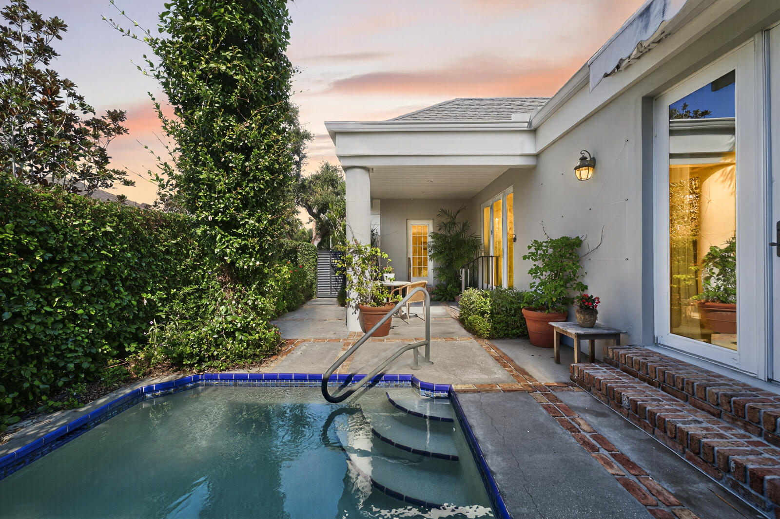 625 Riomar Drive Vero Beach, FL 32963 - Photo 31 of 54 a view of swimming pool with outdoor seating