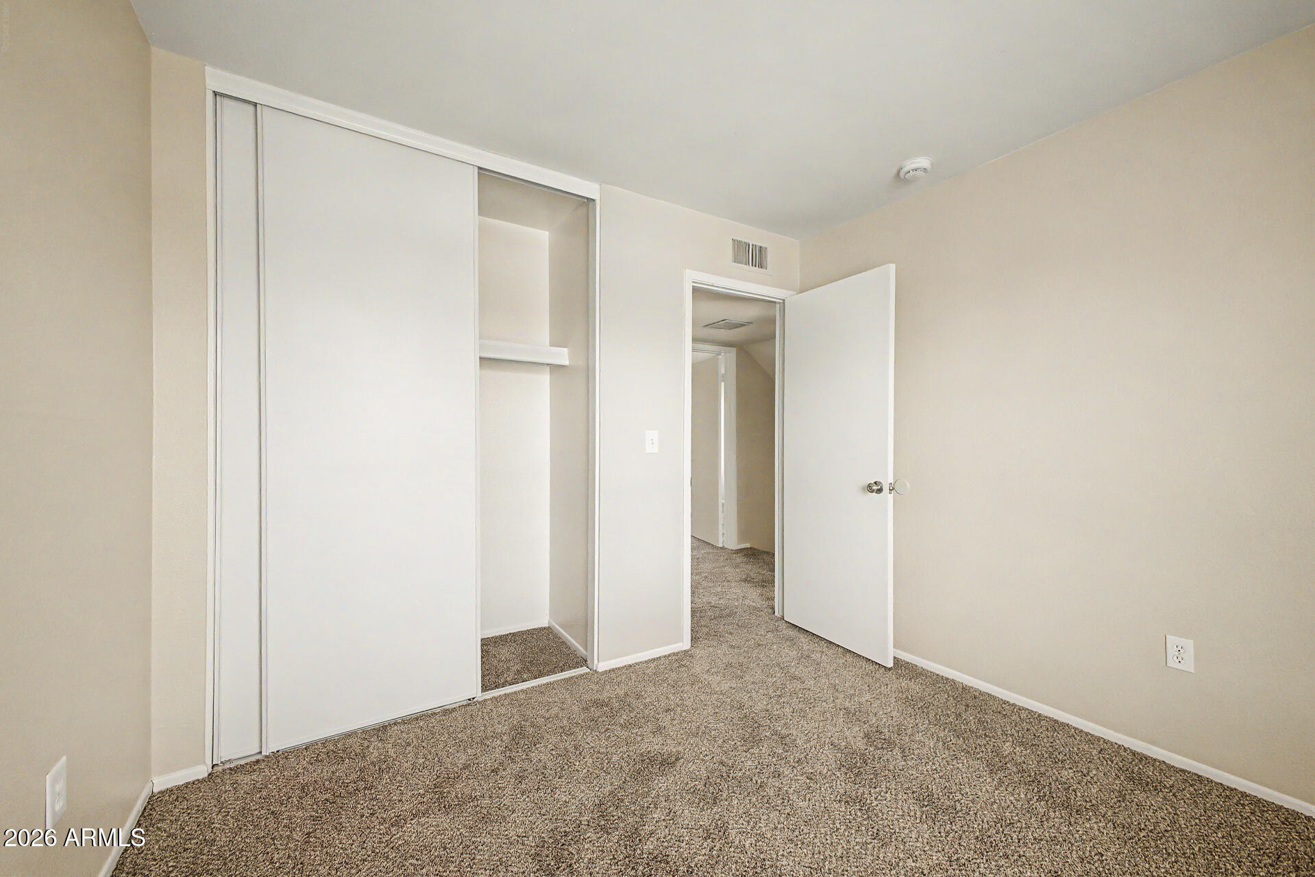 2415 West Greenway Road, Unit 3 Phoenix, AZ 85023 - Photo 19 of 40 20-Greenway
