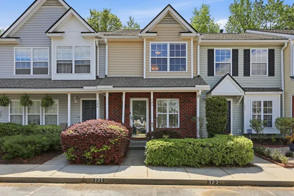 $214,900 | 121 Hornby Circle, Goose Creek, SC 29445