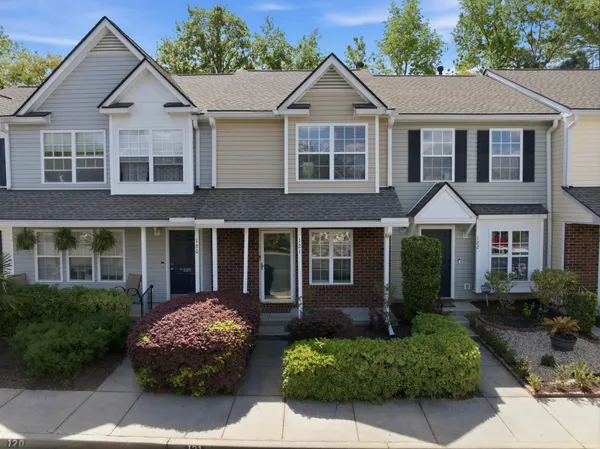 $214,900 | 121 Hornby Circle, Goose Creek, SC 29445