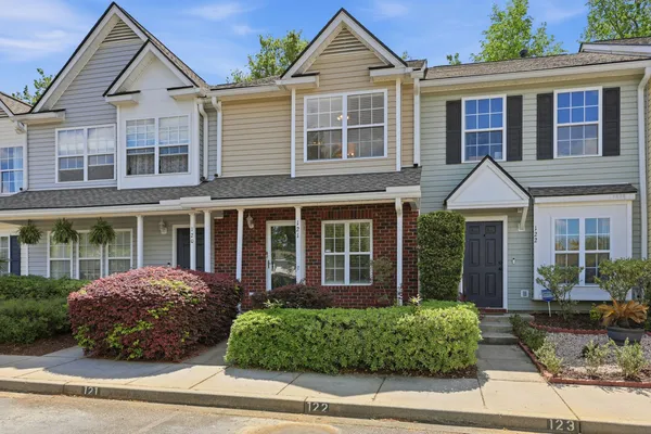 $214,900 | 121 Hornby Circle, Goose Creek, SC 29445