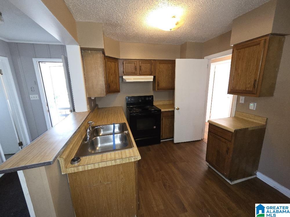 1017 Rutledge Way Fairfield, AL 35064 - Photo 10 of 18