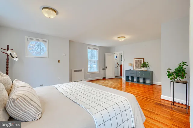 $515,000 | 5000 Greenleaf Road, Baltimore, MD 21210