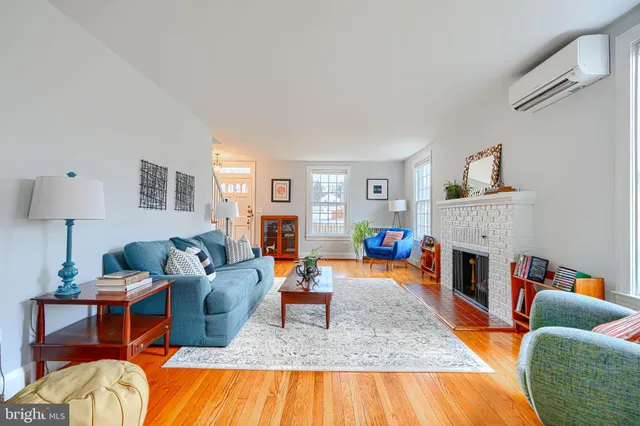 $515,000 | 5000 Greenleaf Road, Baltimore, MD 21210