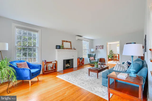 $515,000 | 5000 Greenleaf Road, Baltimore, MD 21210