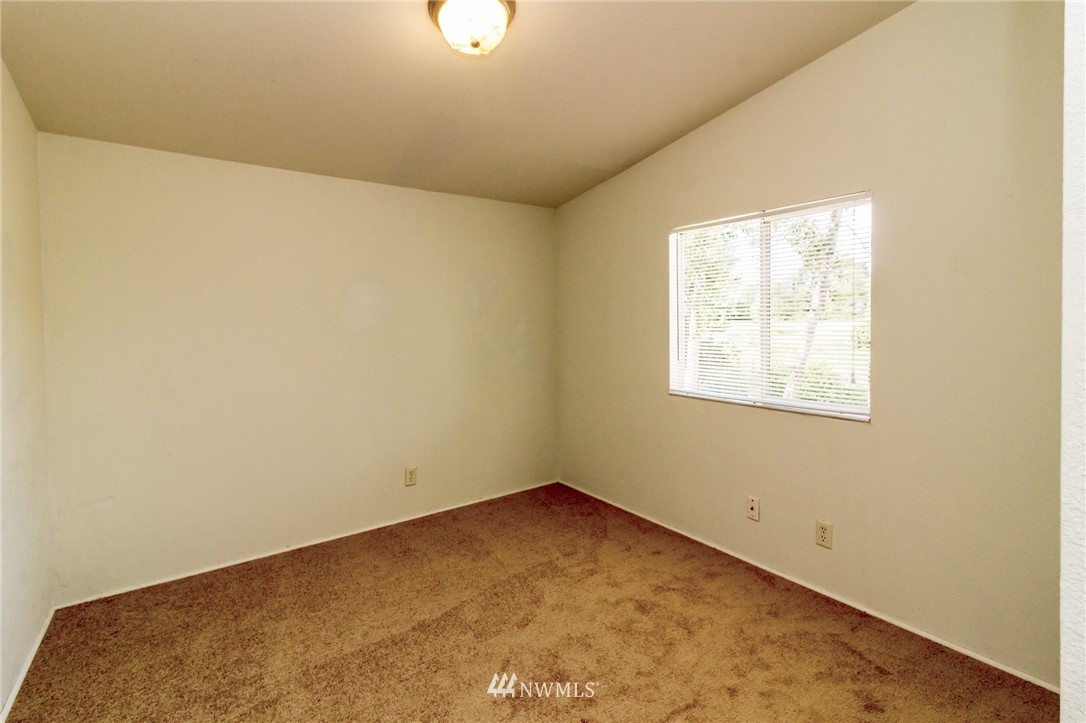 12703 Military Road South Burien, WA 98168 - Photo 19 of 22 Gallery Image 19