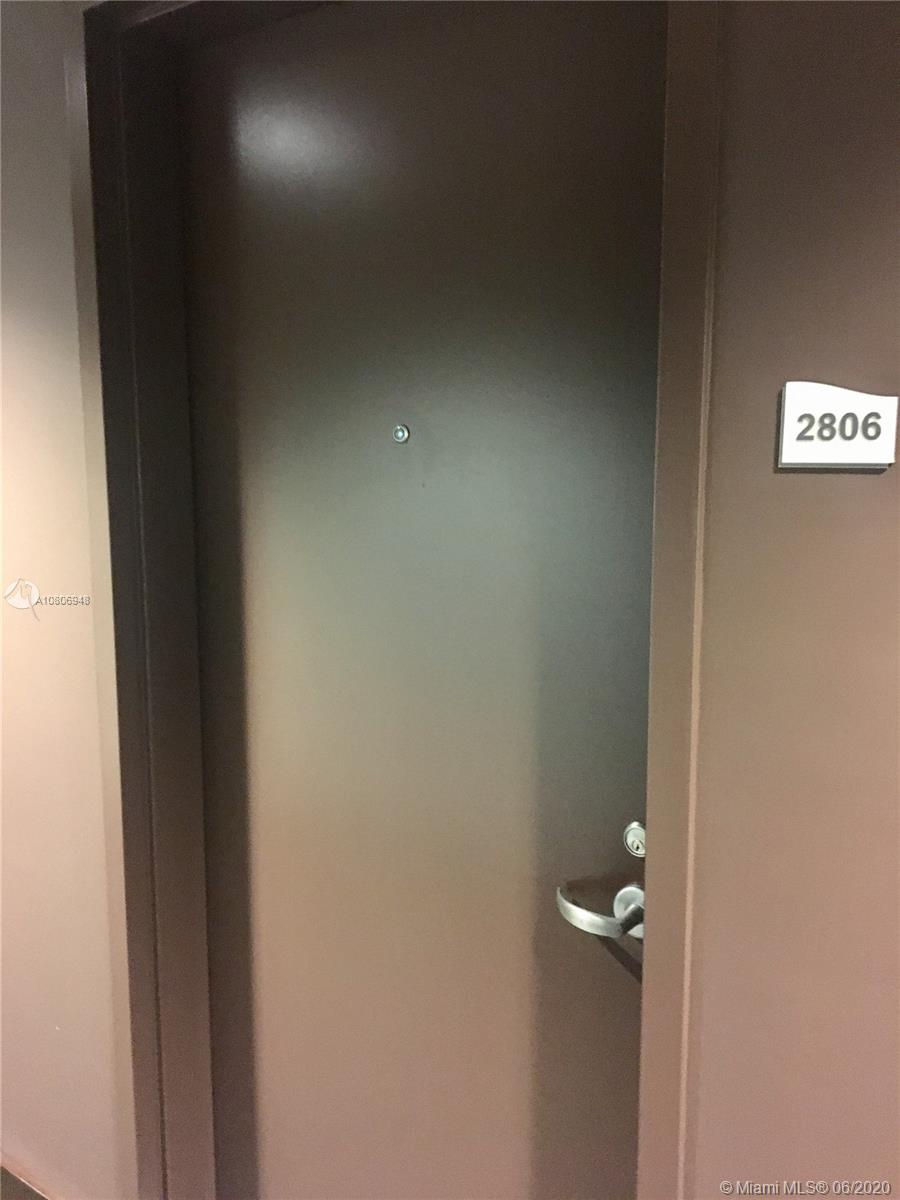 60 Southwest 13th Street, Unit 2806 Miami, FL 33130 - Photo 4 of 16