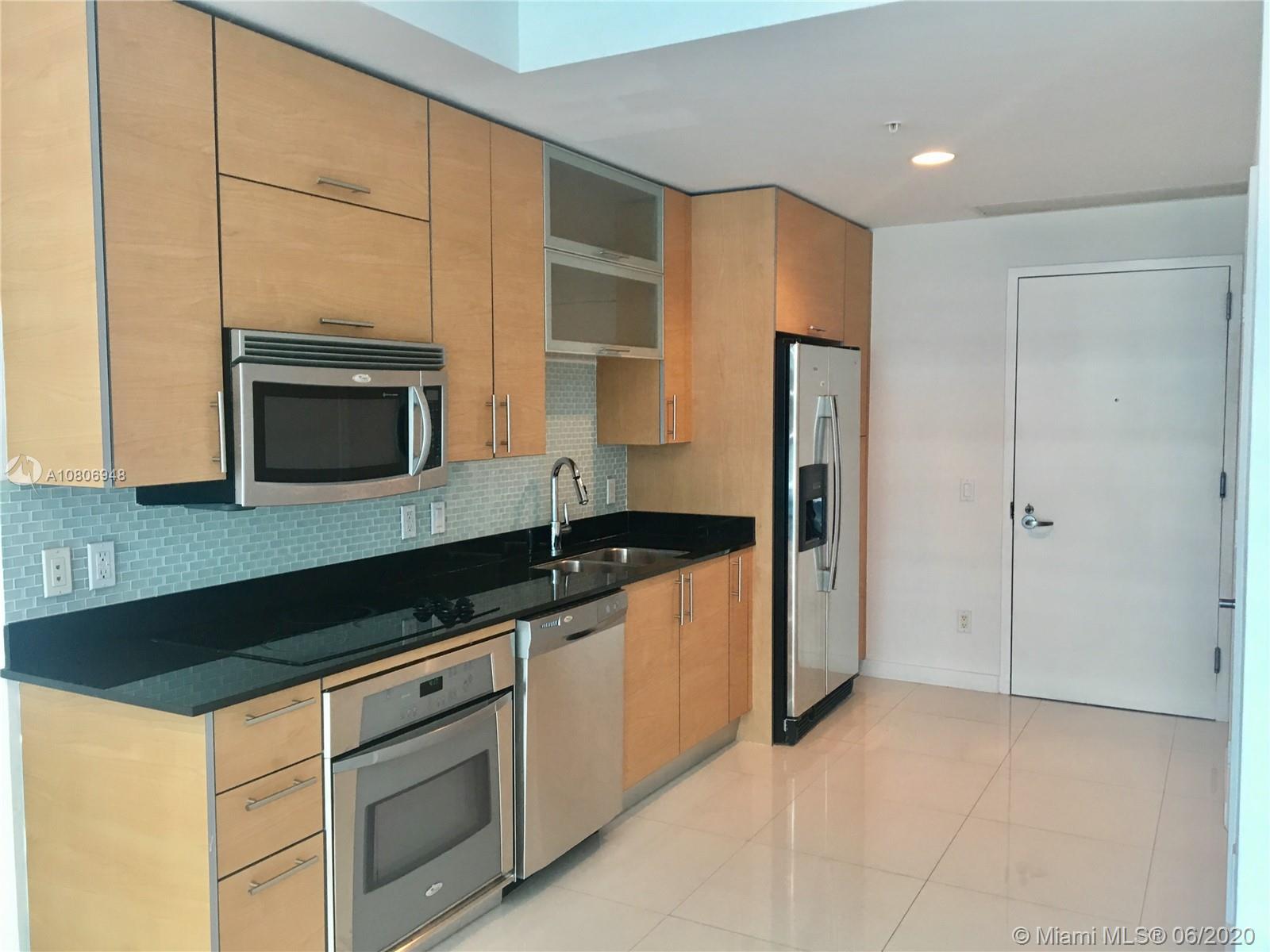 60 Southwest 13th Street, Unit 2806 Miami, FL 33130 - Photo 5 of 16