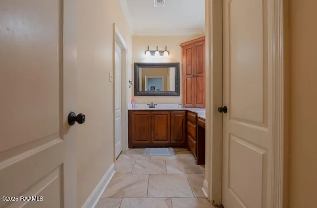 $470,000 | 181 Chase Drive, Bourg, LA 70343