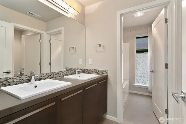 $1,345,000 | 751 Southeast 11th Street, North Bend, WA 98045