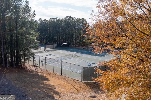 a view of a outdoor space