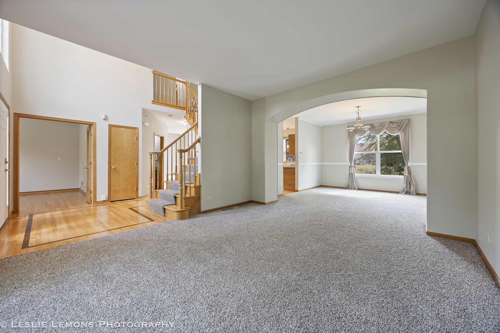 13141 Cinnamon Circle Plainfield, IL 60585 - Photo 8 of 35 a view of a room with large windows