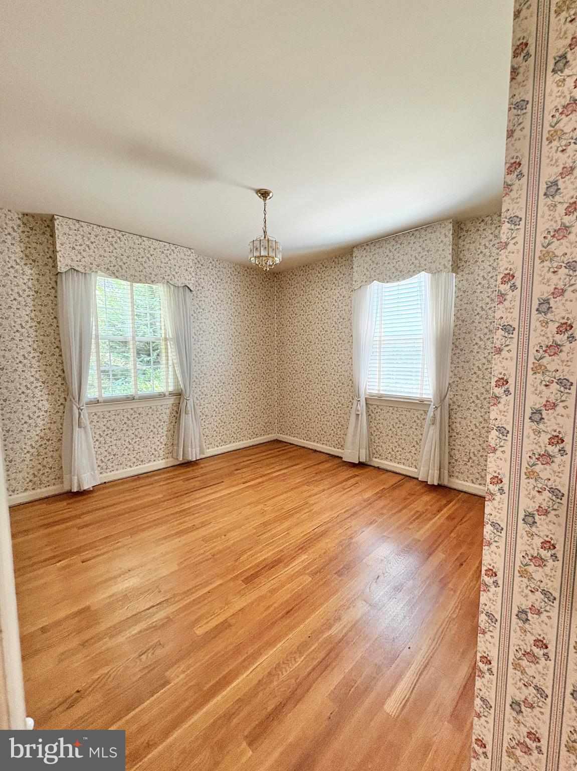 4902 Ravensworth Road Annandale, VA 22003 - Photo 4 of 63 Large bedrooms with hardwood flooring!