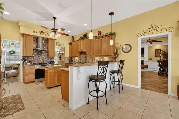 $1,275,000 | 19703 Twin Ponds Road, Umatilla, FL 32784