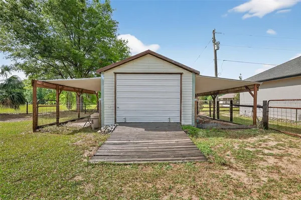 $1,275,000 | 19703 Twin Ponds Road, Umatilla, FL 32784