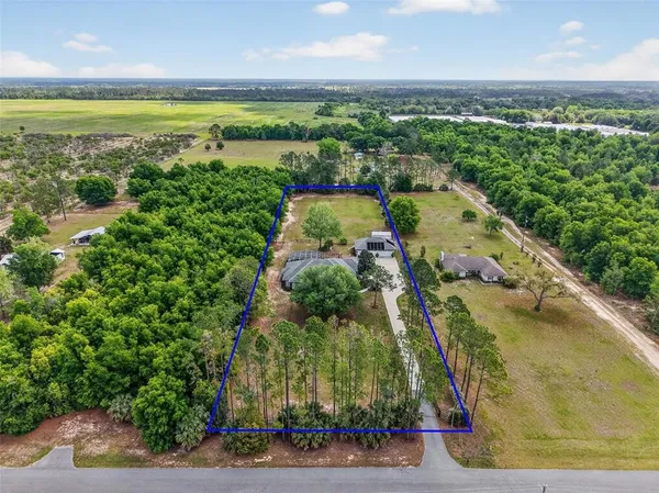 $1,275,000 | 19703 Twin Ponds Road, Umatilla, FL 32784
