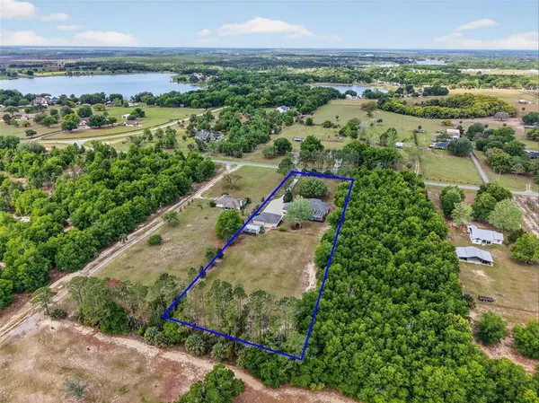 $1,275,000 | 19703 Twin Ponds Road, Umatilla, FL 32784