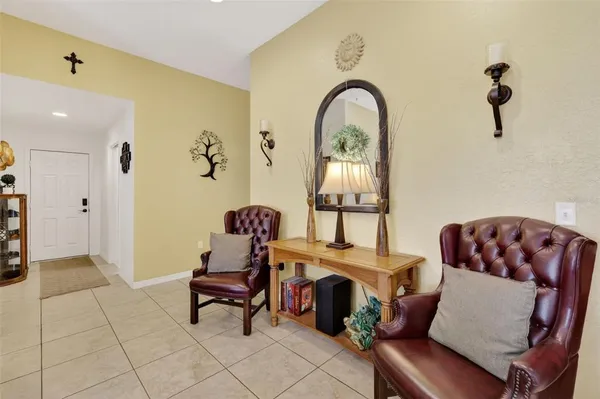 $1,275,000 | 19703 Twin Ponds Road, Umatilla, FL 32784