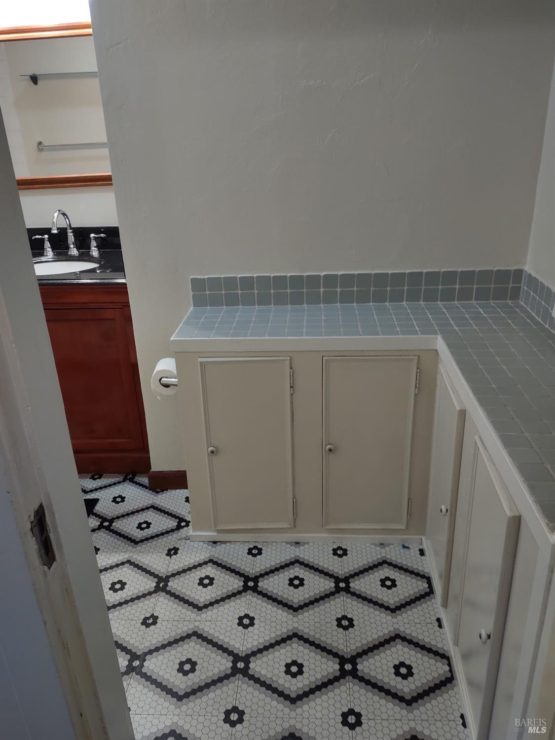 16 Frances Street San Rafael, CA 94901 - Photo 13 of 24