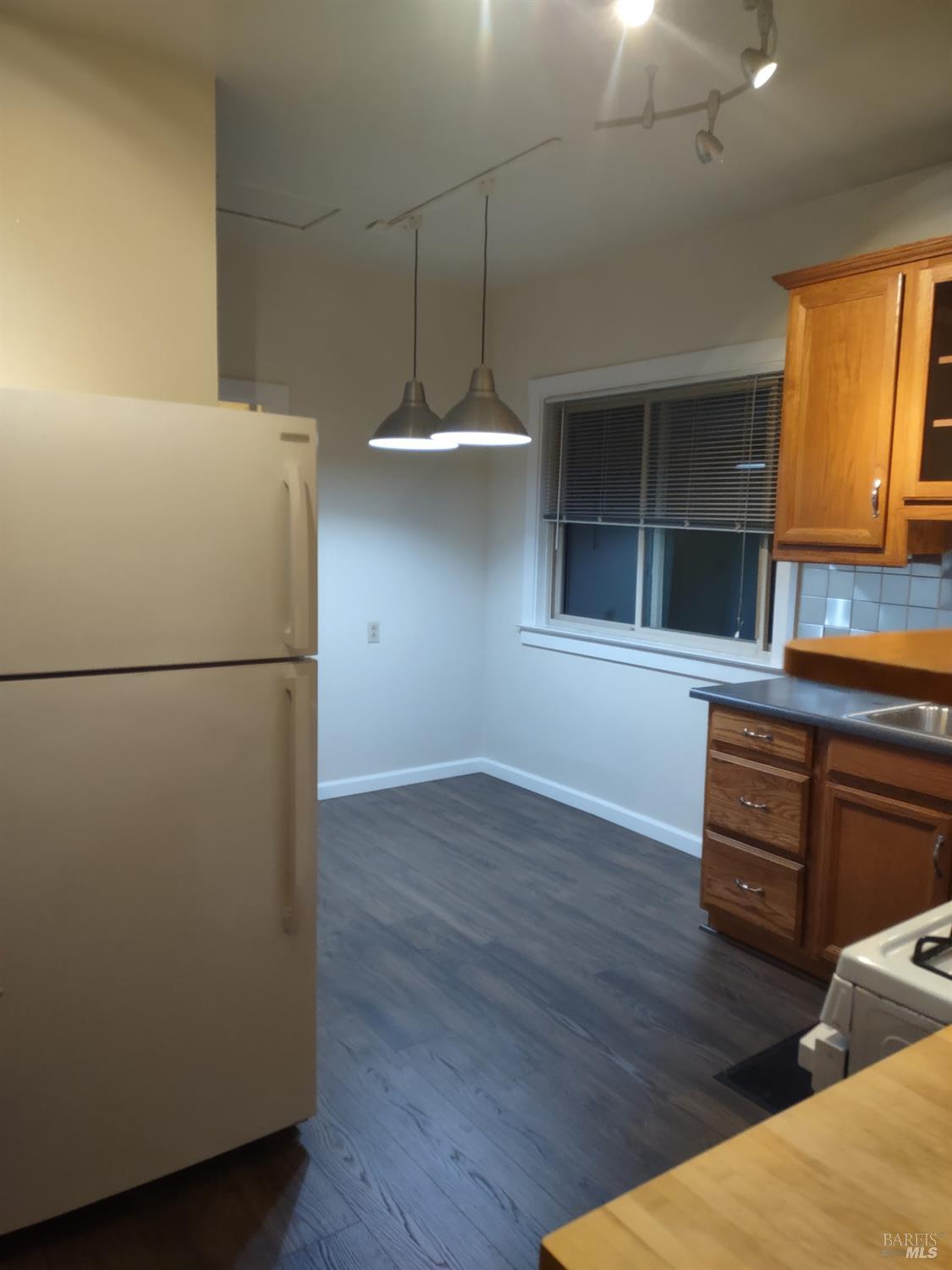 16 Frances Street San Rafael, CA 94901 - Photo 6 of 24