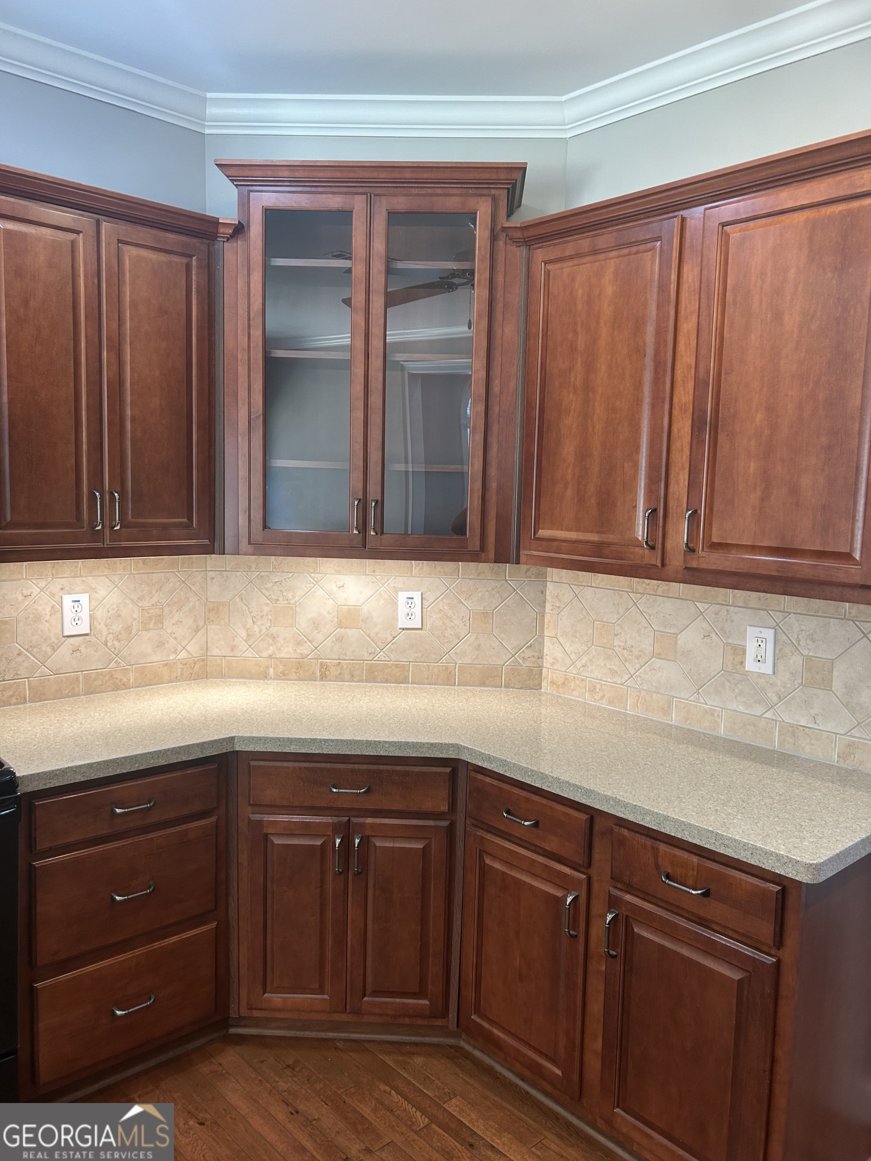 160 Walnut Ridge Way Covington, GA 30014 - Photo 33 of 51 Built in display cabinet