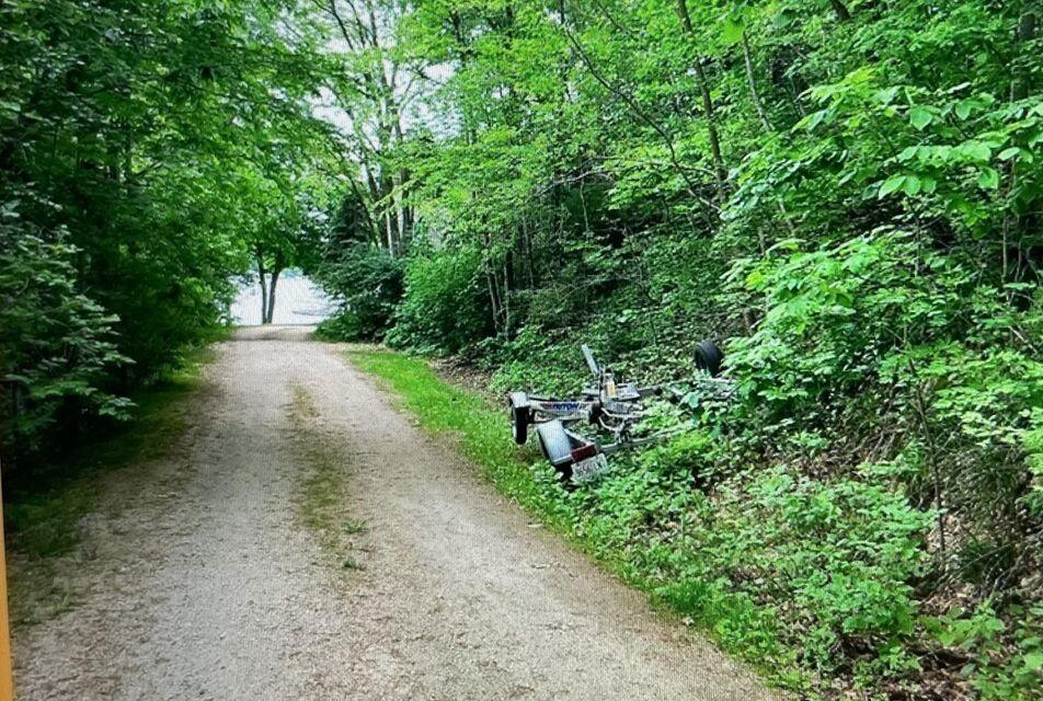 Lt1 Lost Nation Road La Grange, WI 53121 - Photo 3 of 7 Easement to three homes