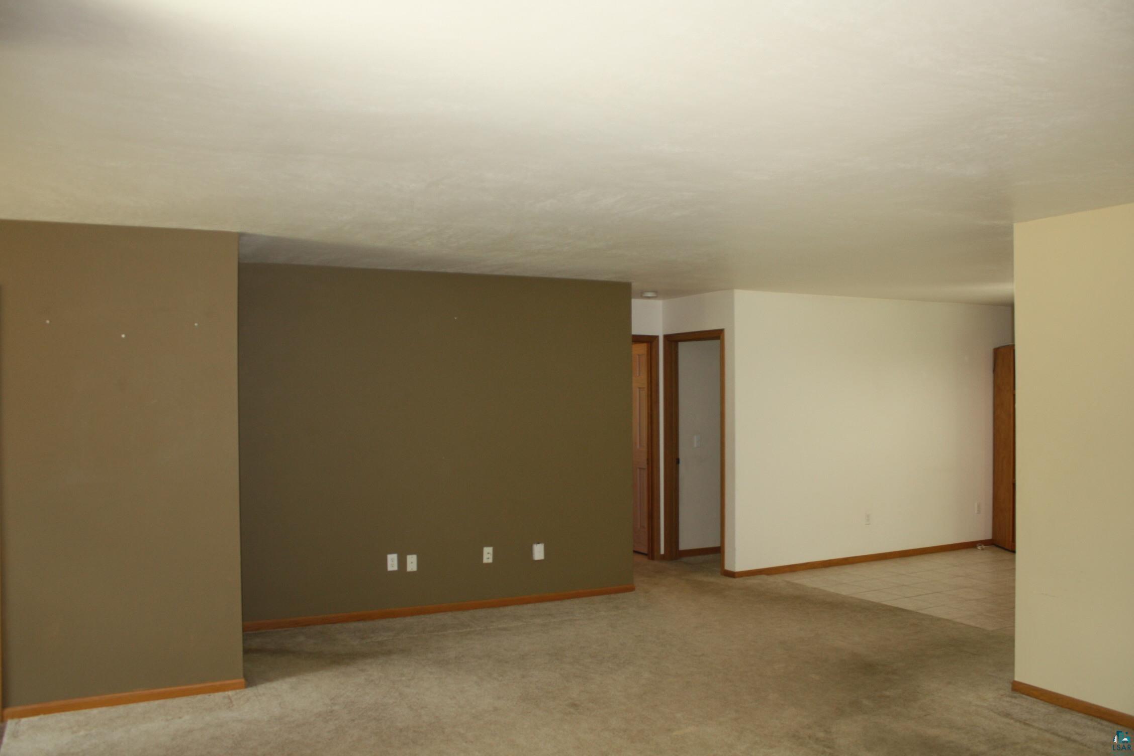 6718 East County Rd B South Range, WI 54874 - Photo 23 of 50 Living Room
