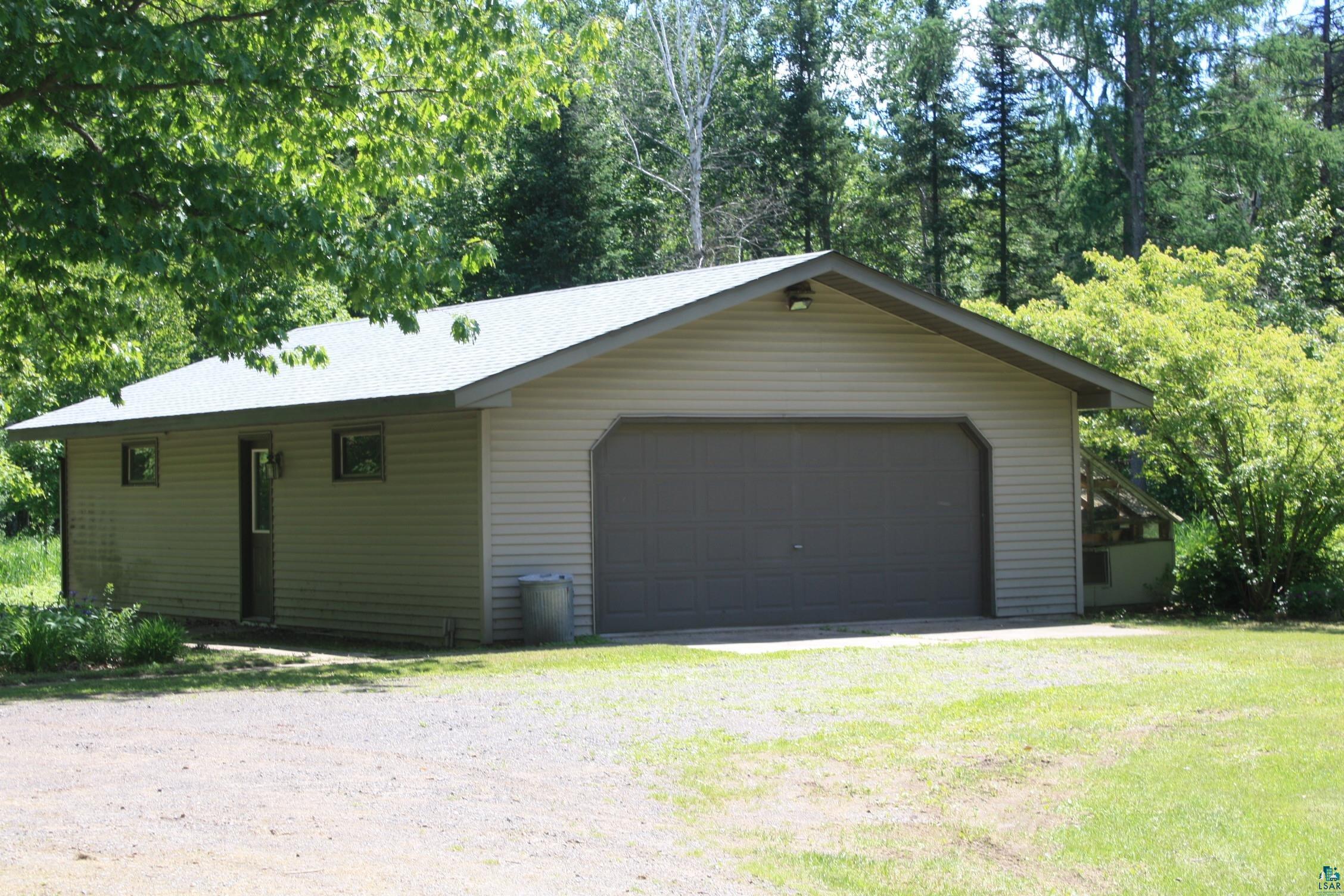 6718 East County Rd B South Range, WI 54874 - Photo 5 of 50 View of garage