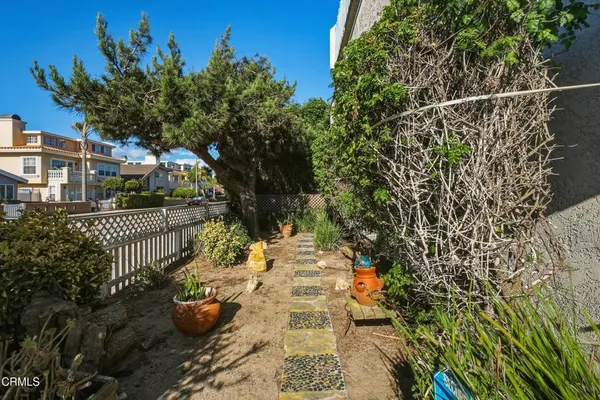 $1,625,000 | 4900 Oceanaire Street, Oxnard, CA 93035