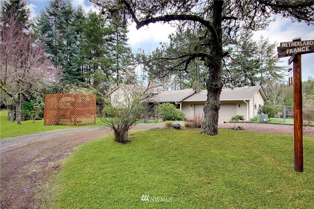 4845 Johnson Point Road Northeast Olympia, WA 98516 - Photo 2 of 25 Gallery Image 2