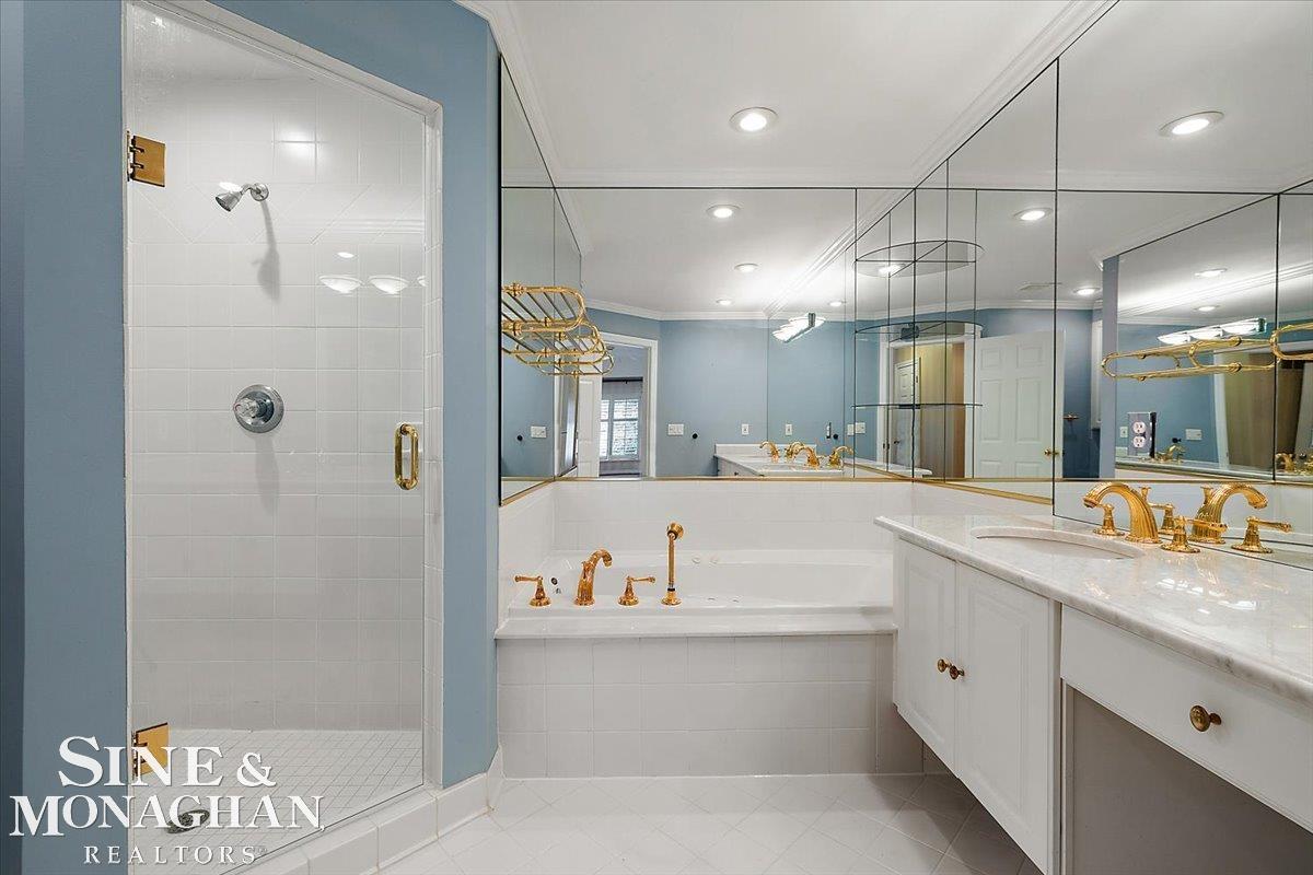 968 Trombley Road Grosse Pointe, MI 48230 - Photo 24 of 52 1st Floor MasterBath