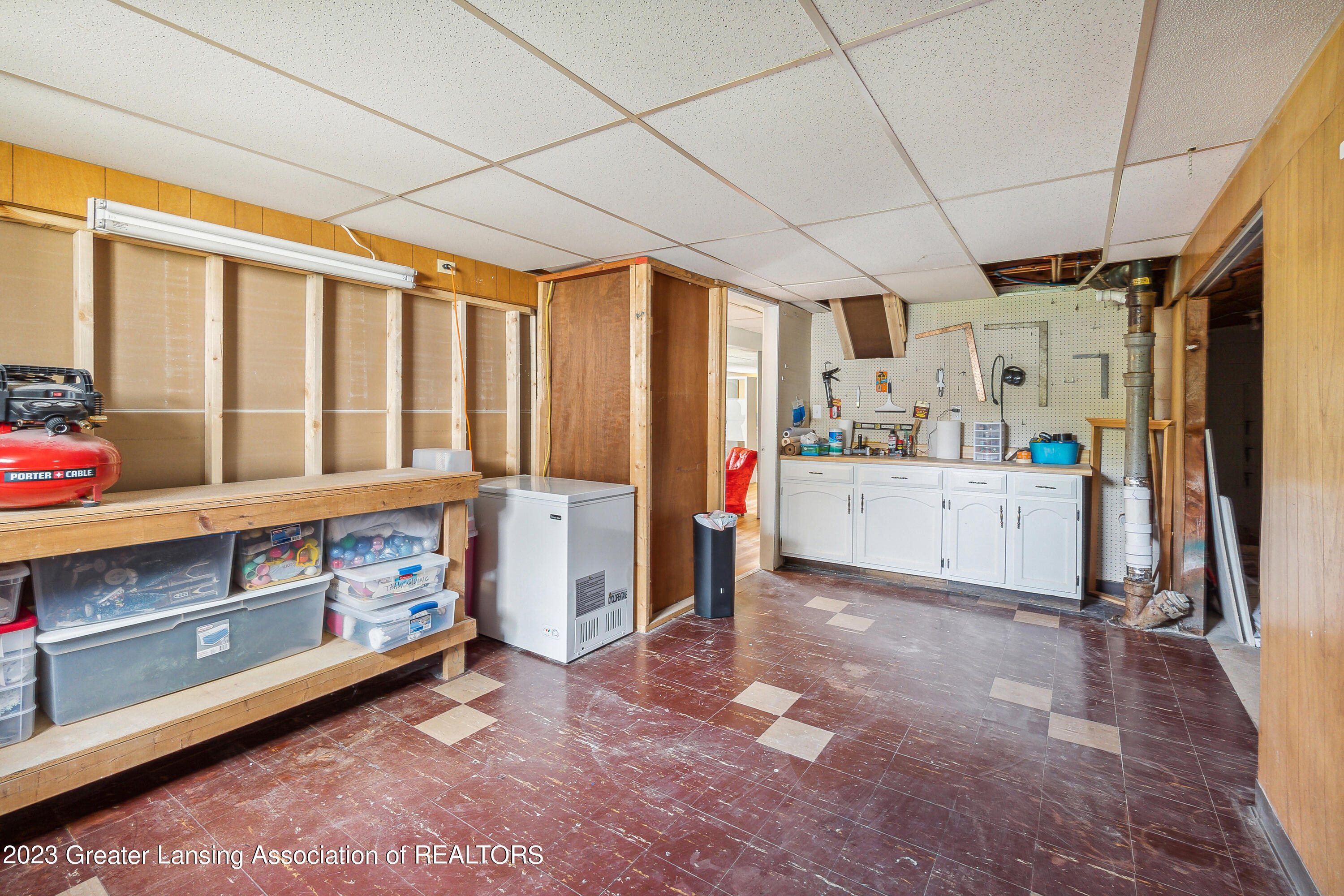 962 Delridge Road East Lansing, MI 48823 - Photo 41 of 51 41-962-Delridge-Rd-East-Lansing-MI-48823