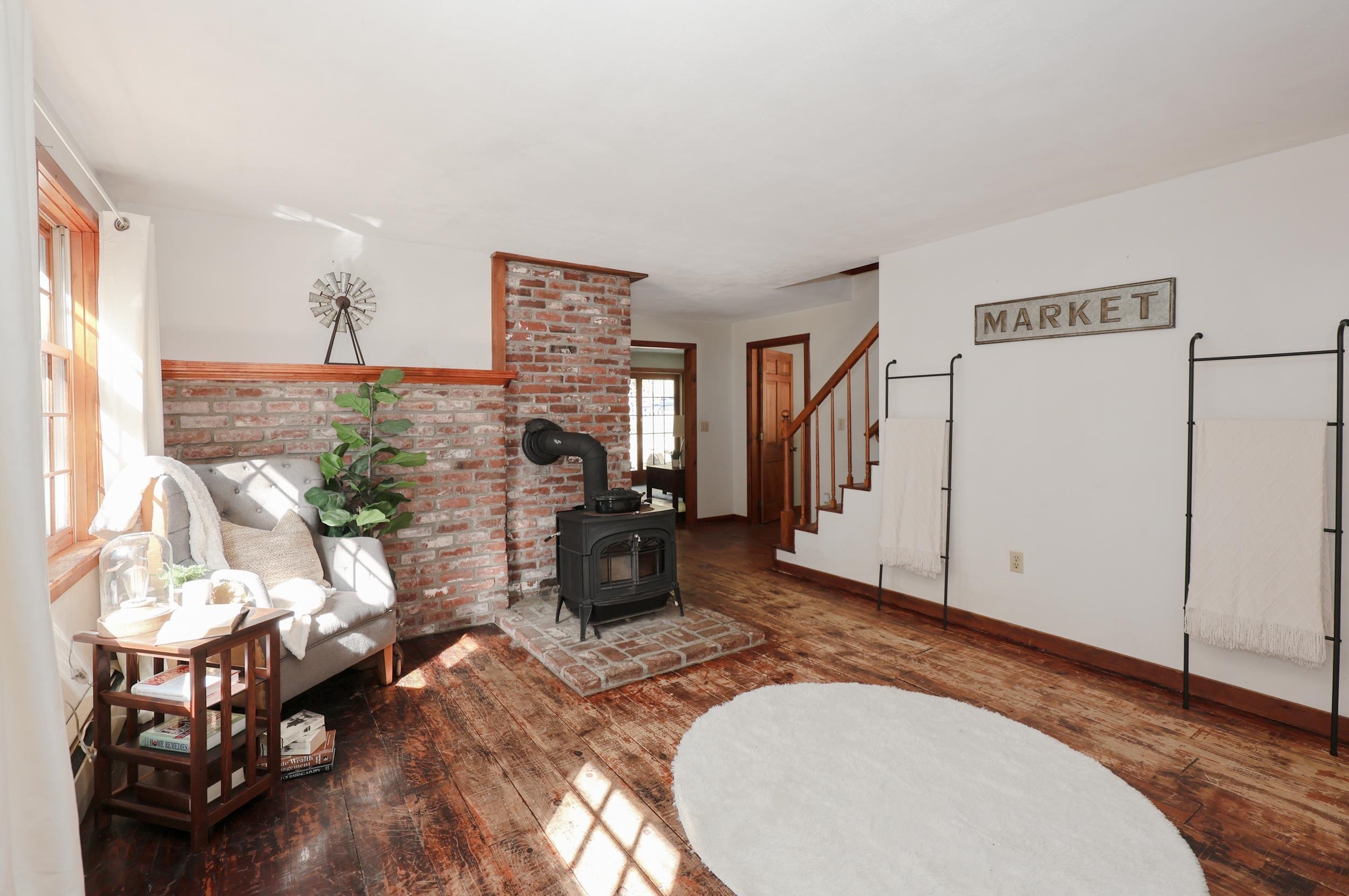 127 Old Revolutionary Road Temple, NH 03084 - Photo 15 of 36