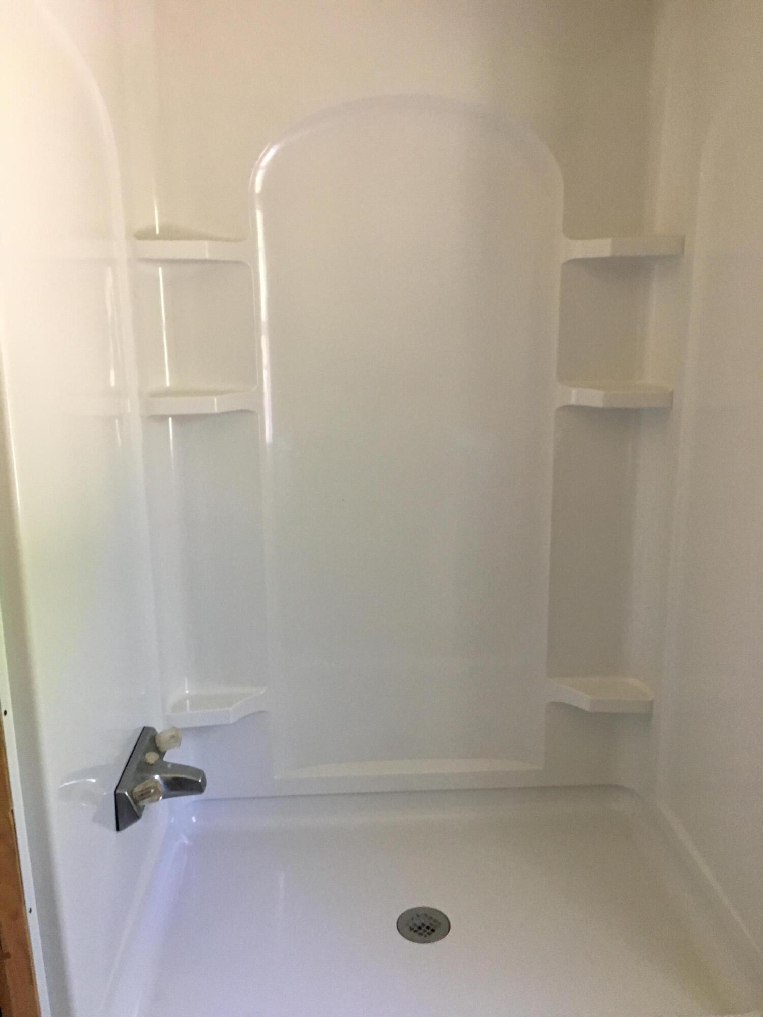 28 Knickerbocker Road Boothbay, ME 04537 - Photo 7 of 16 Bathroom