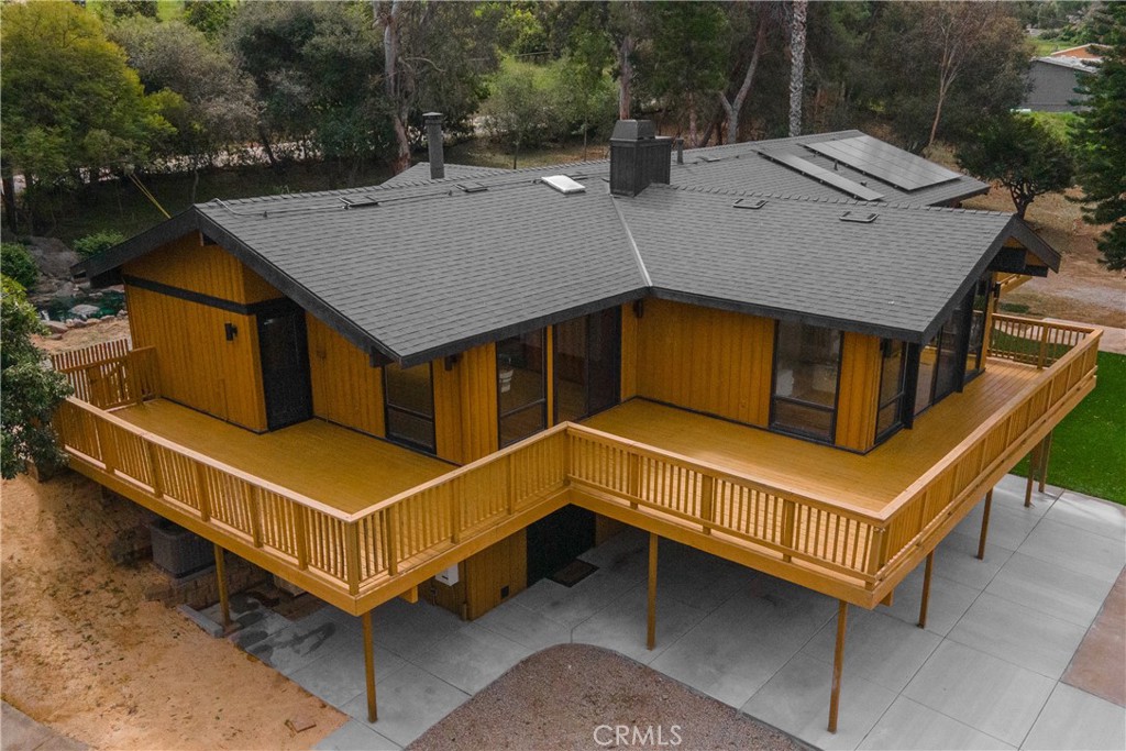 7744 West Lilac Road Bonsall, CA 92003 - Photo 50 of 60 a view of a patio with a table and chairs